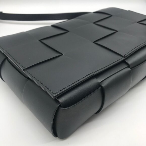 Valentina Fiore Woven Black Leather Messenger Crossbody Bag - Picture 5 of 13